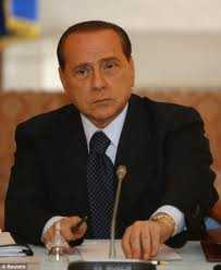 Berlusconi in Parlamento. Oggi l'incontro con le parti sociali