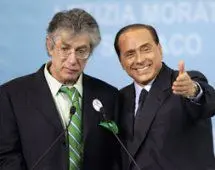 Berlusconi 'la Lega non rispetta impegni', Calderoli 'Berlusconi arriverà anche alla colomba'