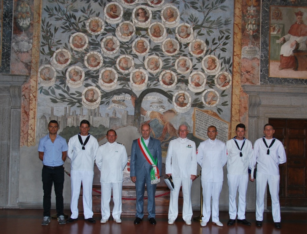 Encomi ai tarquiniesi Bonifazi, Cosimi e Biagioni, per salvataggi in mare.