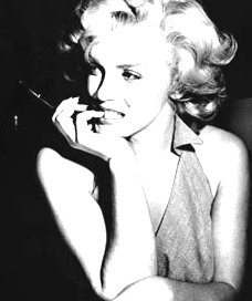 Ill porno della bellissima Marylin battuto all'asta