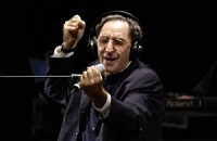 Battiato, parte il suo nuovo  tour 'Up patriots to arms!'
