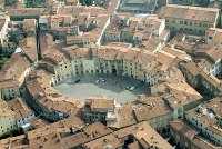 Lucca: città più attiva nel sociale della Toscana