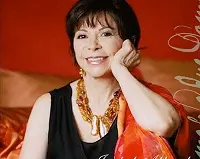 Isabel Allende  premiata con l'internazionale Hans Christian Andersen
