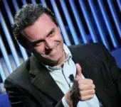 Napoli, De Magistris: "Oggi primo atto rivoluzionario"