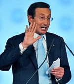 Fini: "Sì ad un governo che adotti agenda Draghi"