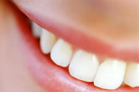 Il centro commerciale e la clinica dentale