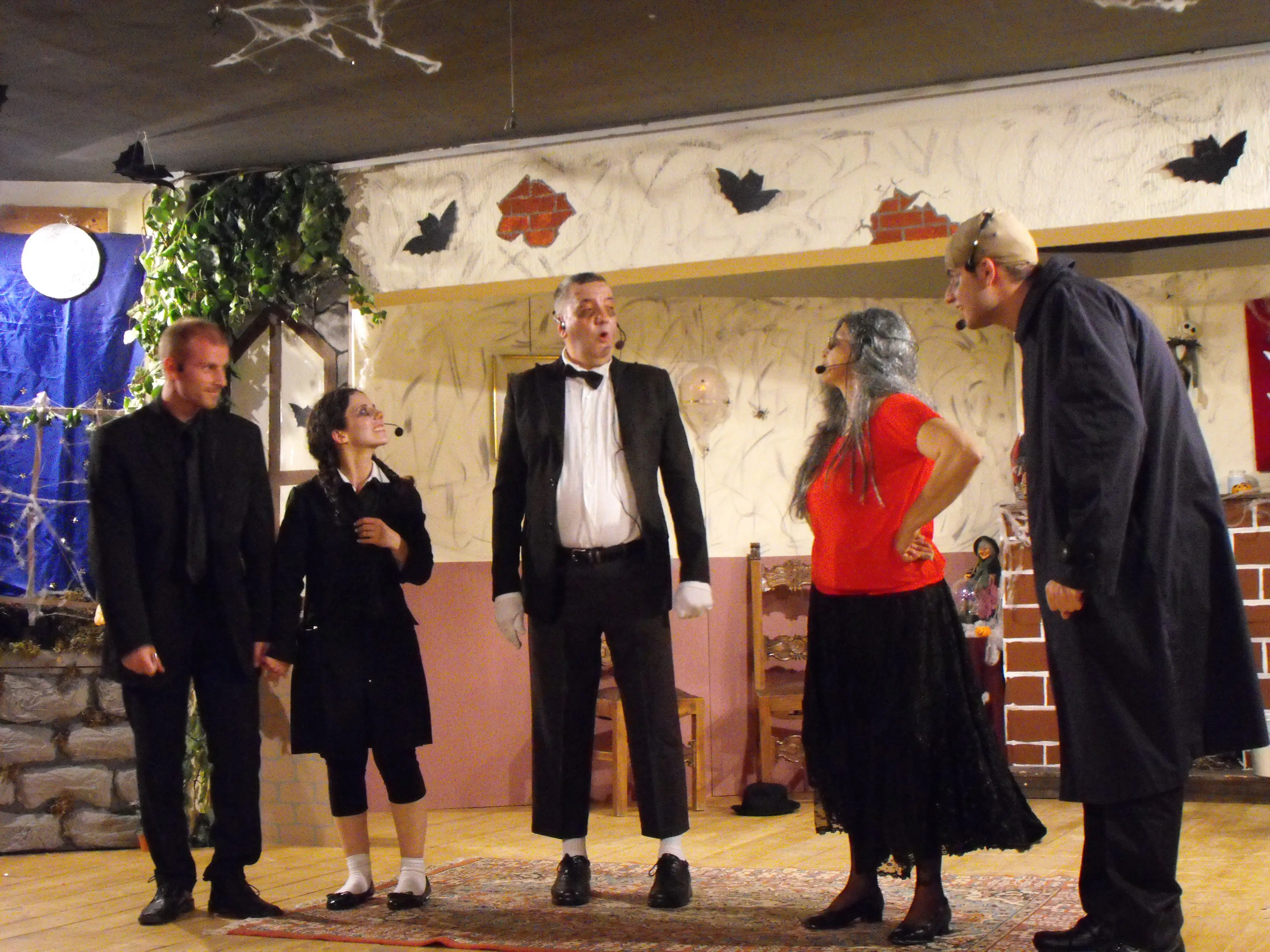 La Famiglia Addams secondo la compagnia Arcobaleno