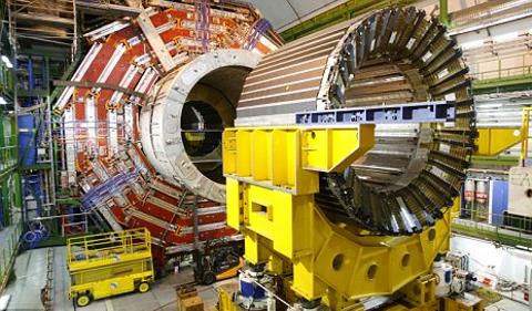 A Roma acceleratore di particelle Super B compagno del Lhc del Cern