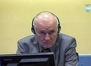 Mladic davanti ai giudici all'Aja: "ho agito per difendere la mia patria"