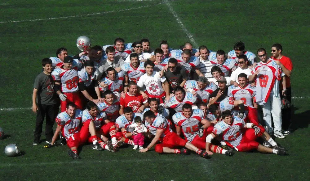 I Crusaders Cagliari cercano conferme nel football americano ospitando i Patriots Bari