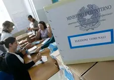 Ballottaggi: affluenza in Discesa  "Ok" Milano, "Traballa"  Napoli