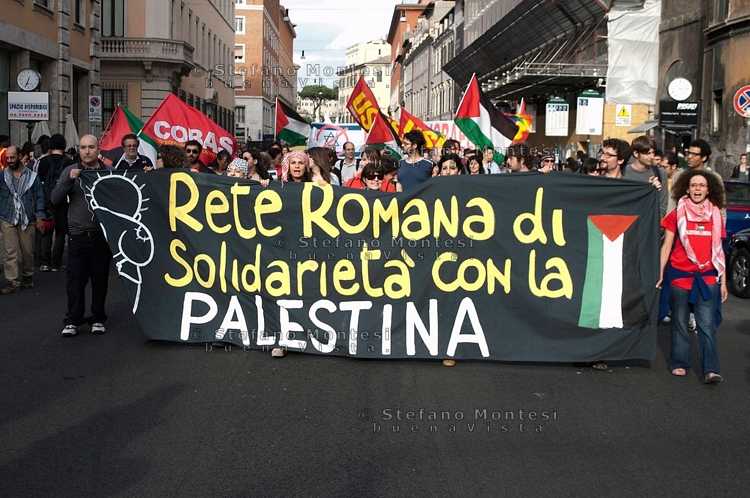 Roma. Manifestazione per Gaza, in ricordo di Vittorio Arrigoni.