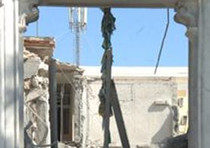 Libia: centrato dai missili bunker di Gheddafi