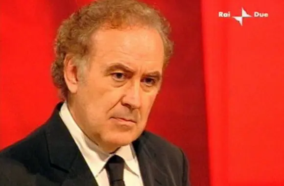 Intervento di un ragazzo ad anno zero: Formigoni il PIL e il disoccupato