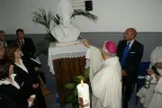 Papa Benedetto Xvi farà tappa all'ospedale "Giovanni Paolo II" di Lamezia Terme