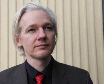 Assange e WikiLeaks ancora al cinema: dirigerà Charles Ferguson