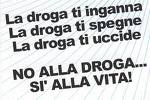 Droga: tossicodipendente denuncia spacciatori, 15 arresti