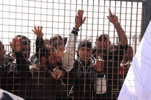 Manduria: via libera a 130 profughi tunisini