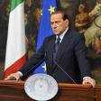 Berlusconi a Lampedusa, al via i trasferimenti