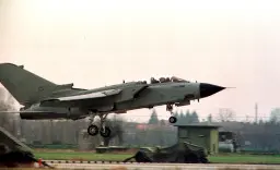 Libia, operazione militare. Pilota italiano: non abbiamo lanciato missili