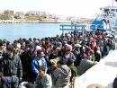 Immigrati: altri 450 a Lampedusa,117 sbarcati a Catania