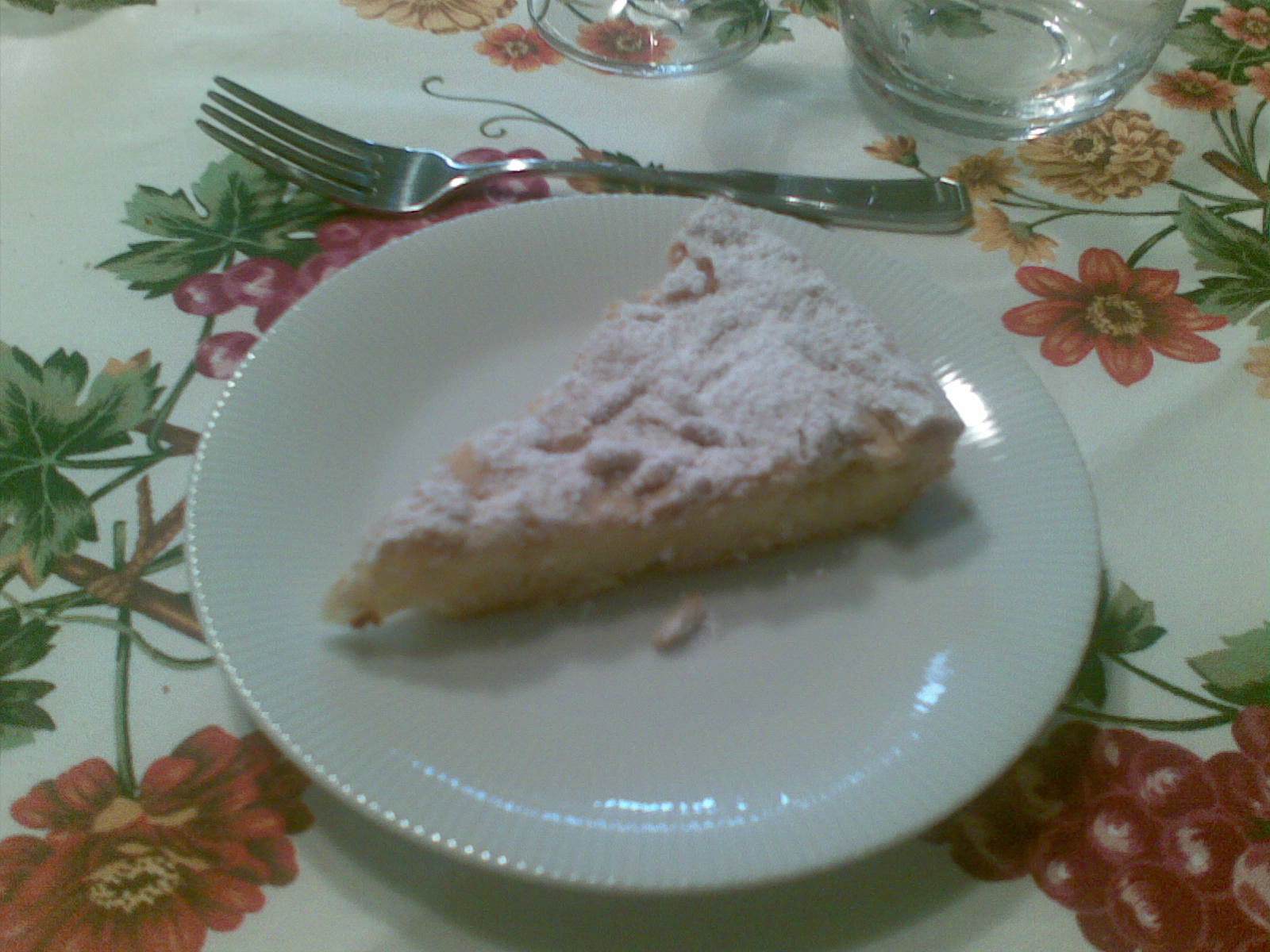 Torta della nonna, un delizioso classico della pasticceria toscana