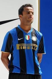 Amantino Mancini è accusato di stupro