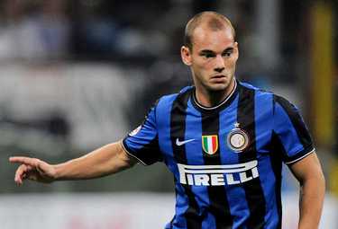 L'Inter espugna Bari nel posticipo serale della 23esima giornata