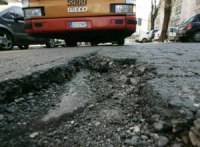 Roma, drammatica situazione delle strade e sempre maggiori disagi per i cittadini