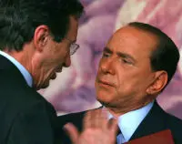 Silvio Berlusconi:"Non fuggo e non mi dimetto"
