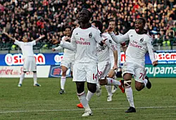 Calcio: Perdono Palermo e Roma, Juve ko, Milan Campione d'inverno