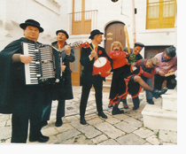 Oggi la Festa delle Propaggini aprirà il Carnevale putignanese
