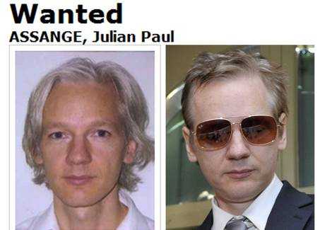 Julian Assange, la caccia alla Primula Rossa è finita