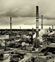 Ilva: dopo lo scoppio delle polemiche di lavoratori e ambientalisti, scoppia anche un tubo
