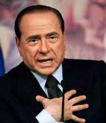 Berlusconi annuncia: "Napoli ripulita in 15 giorni"