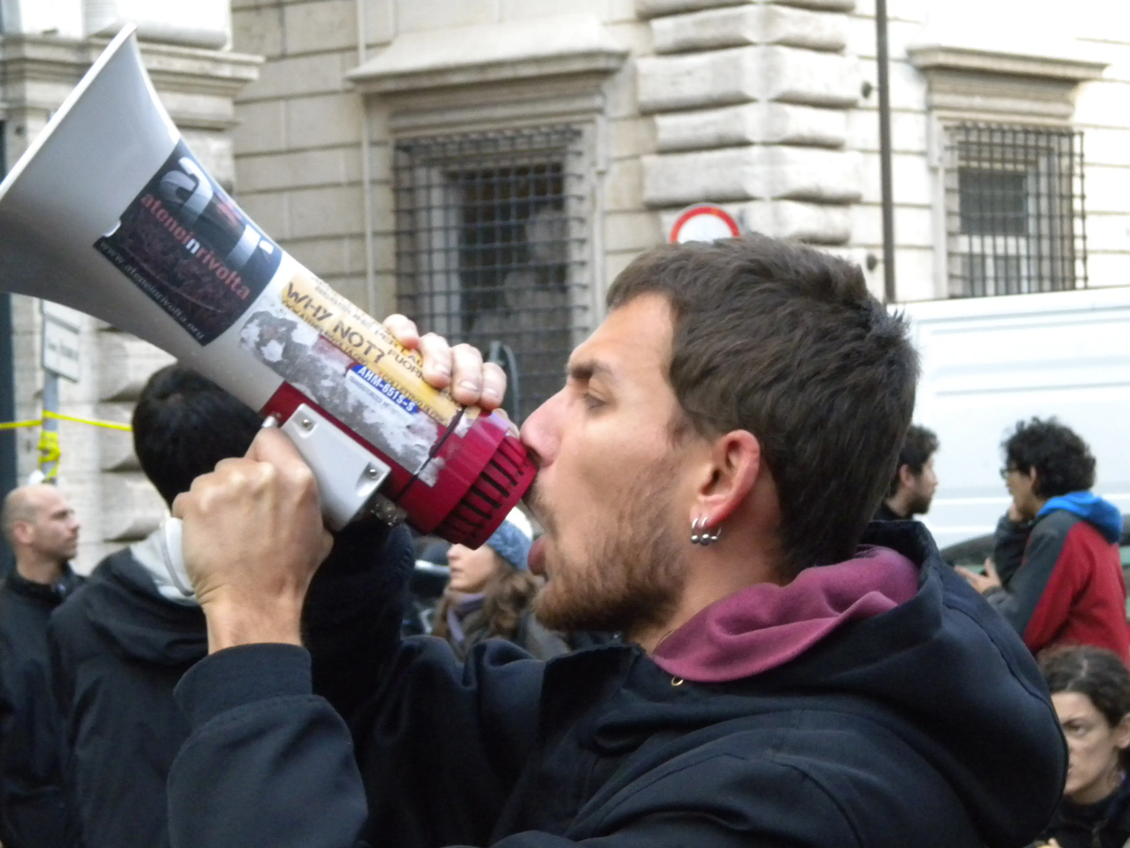 "Meglio Samba che Bunga Bunga": le tappe delle manifestazioni studentesche