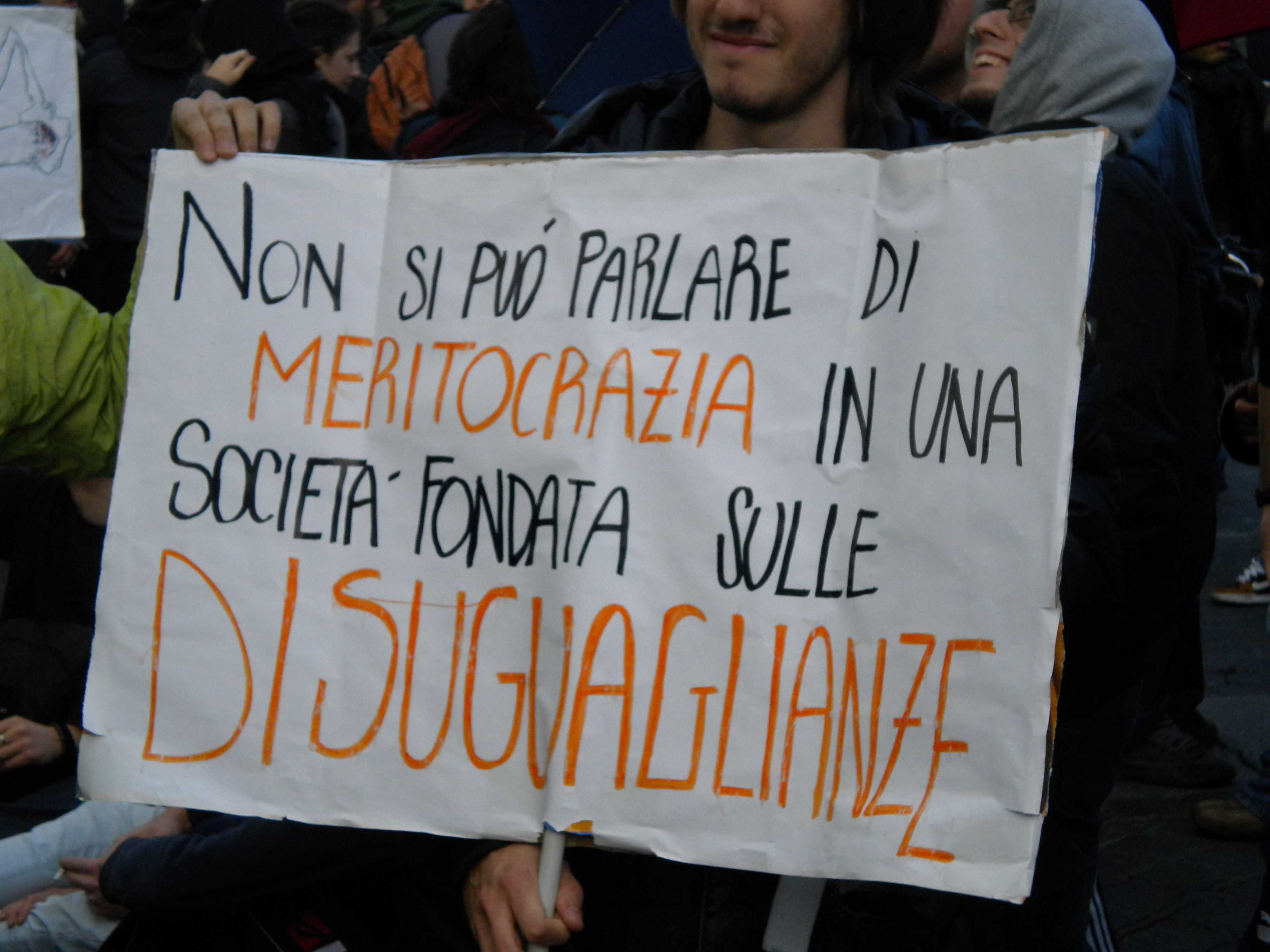 Manifestazione studenti Roma contro Ddl Gelmini: il VIDEO di InfoOggi