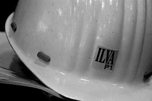 Ilva: Mercegaglia difende l'industria pesante, ma i cittadini  rispondono "Ci siamo rotti i polmoni"