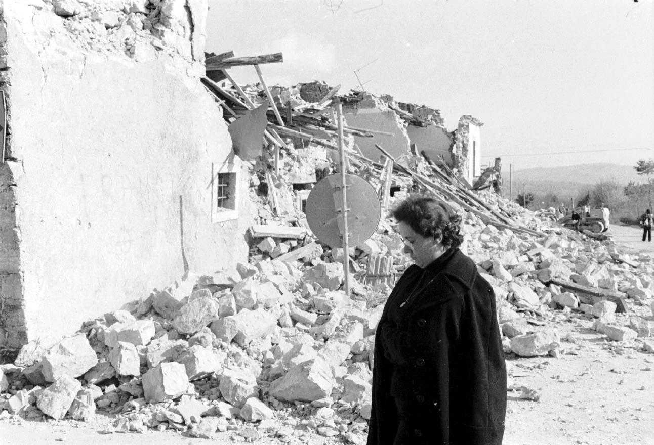 A 30 anni dal terremoto dell'Irpinia, Napolitano: è necessaria cultura della prevenzione