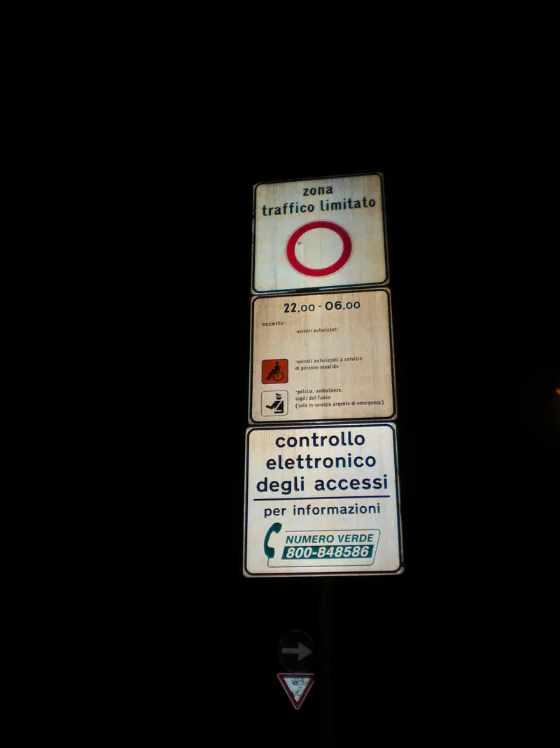 Nulle le multe in ZTL se la segnaletica non è sufficientemente visibile