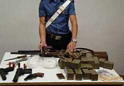 Roma: sequestrati 20 kg di hashish e 2,5 kg di coca, scoperta organizzazione di narcotraffico