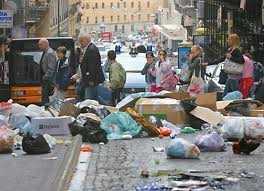 Rifiuti: chiuse tre discariche e stanziati 150 milioni di euro