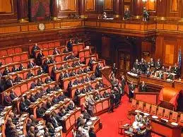 Senato approva decreto "svuota carceri"