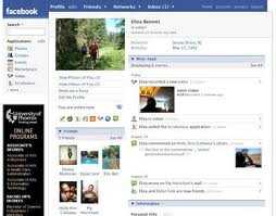 Facebook: un sistema che integra  SMS, email e instant messaging (IM)