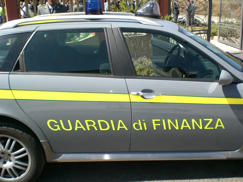 Operazione Maglie Larghe: arrestato imprenditore a capo di una frode fiscale
