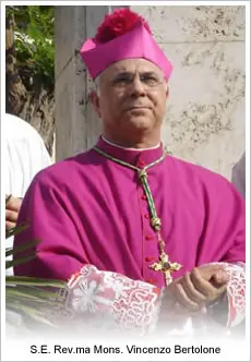 Ritrovamento teschio davanti Cattedrale: parla Mons. Bertolone