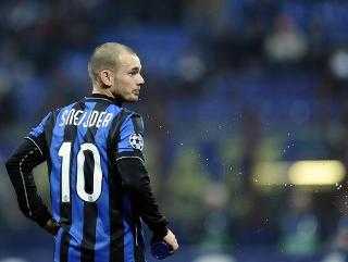 Inter, Sneijder ha l'anemia. Italvolley, addio semifinale. Alonso sfida le Red Bull