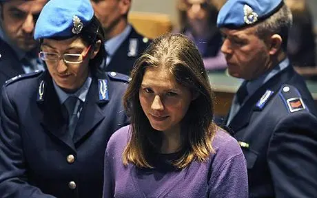 Omicidio Meredith: al via il processo per calunnia ad Amanda Knox