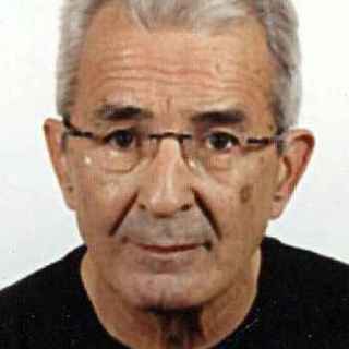 Rinvenuta auto del titolare negozi 'Carla G', era sommersa in un lago