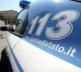 Rapita e stuprata al mercato ragazza 25enne